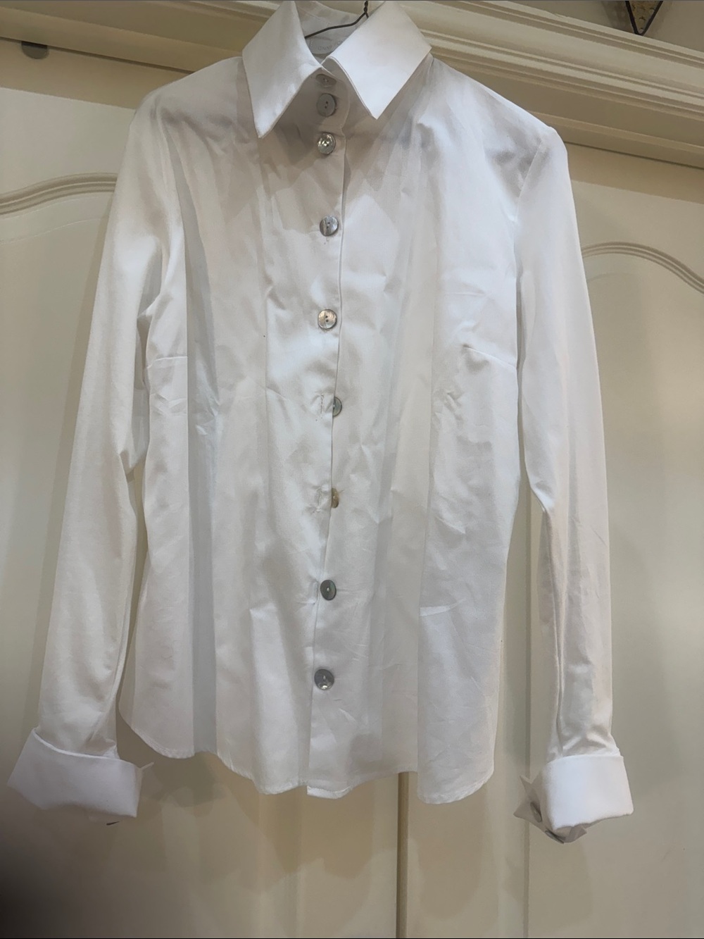 cinq a sept White Button-Front Long Sleeve Shirt